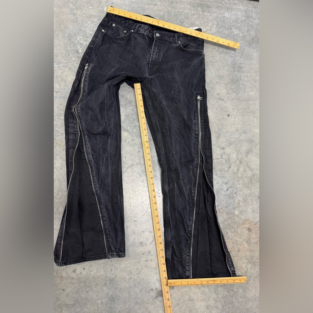 Zara Black Washed Wide-Leg Jeans with Side Zippers - Picture 6 of 9